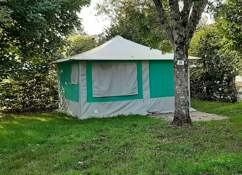 Location - Bungalow Toilé Eco - 2 Chambres - 5 Personnes (Sans Sanitaires) - Camping Les Portes de l'Anjou