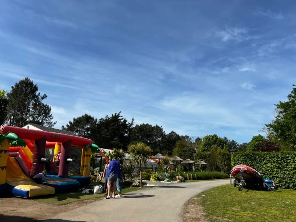 Camping Les Bruyères