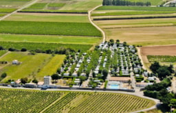 Camping La Tour des Prises Ile de Ré - image n°2 - Roulottes