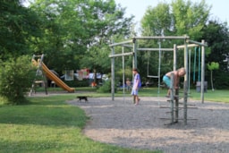 Services Camping Sileo (Ex L'anjou) - Montesquiou