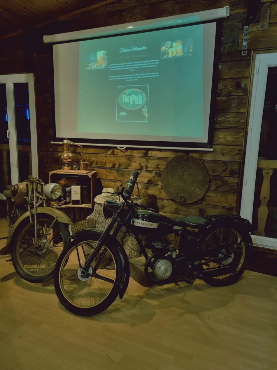 CAMPING LES TRUFFIERES***