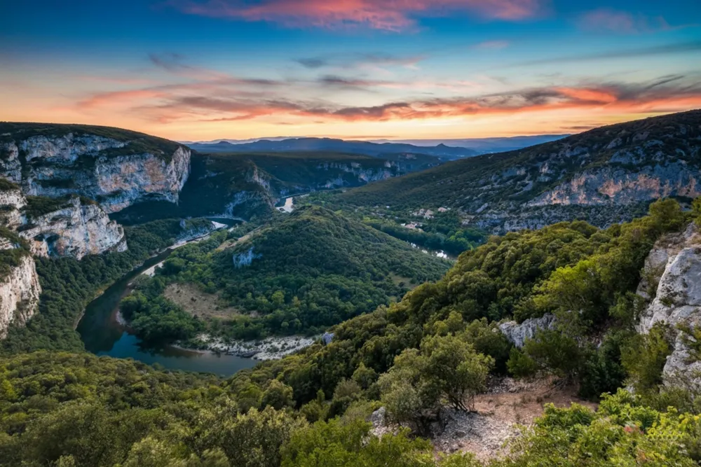 CAMPING LES TRUFFIERES