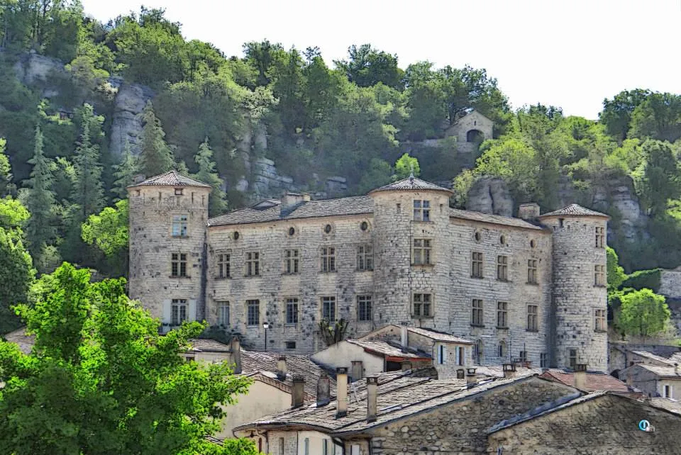 CAMPING LES TRUFFIERES