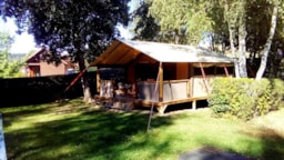 Huuraccommodatie(s) - Lodge Victoria - 30 M² (Zonder Verwarming Of Sanitair) - Camping de Matour