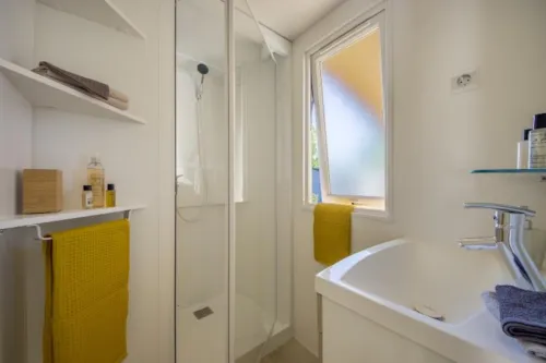 Accommodation - Riviera - image n°2 - YELLOH VILLAGE La Plage Fleurie