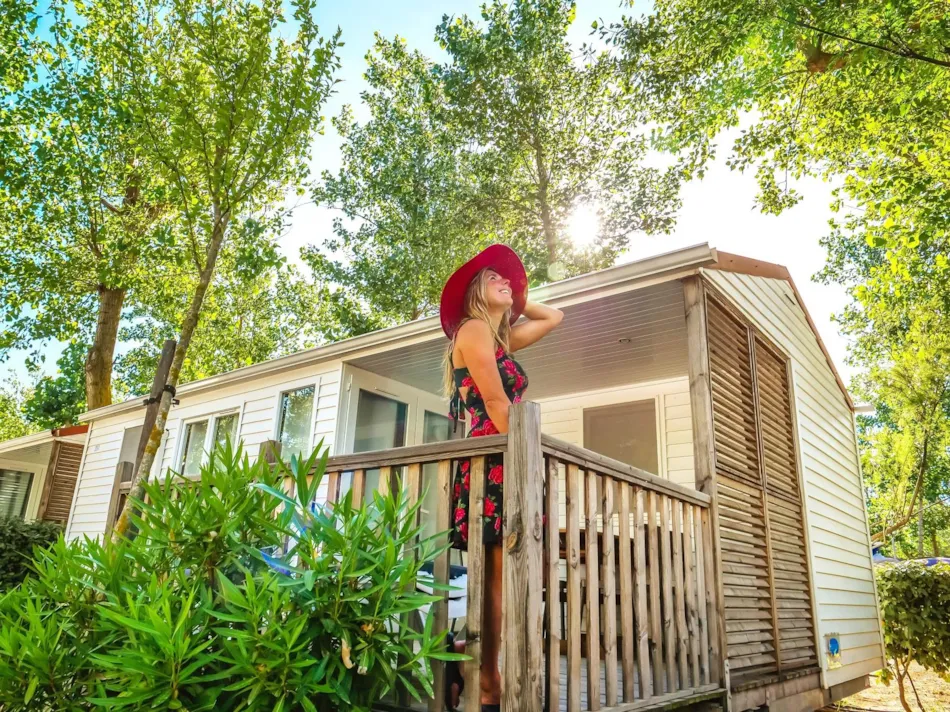 Les Méditerranées - Camping Nouvelle Floride