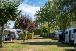 Camping du Vieux Verger - image n°7 - Roulottes