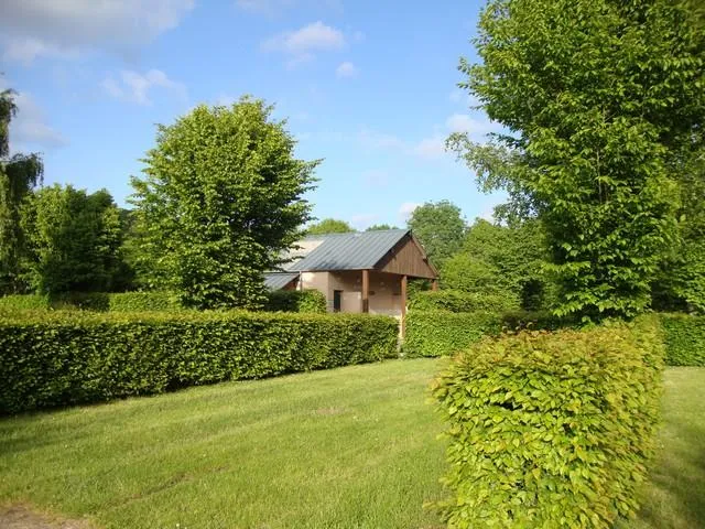 Forfait Privilège (1 Caravane Ou Camping-Car / 1 Voiture / Électricité 10A) + Raccordement Eau Et Évacuation Des Eaux Usées