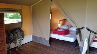 Canvas ecolodge 35 m² - 2 bedrooms - without sanitary facilities - covered terrace facing — 6