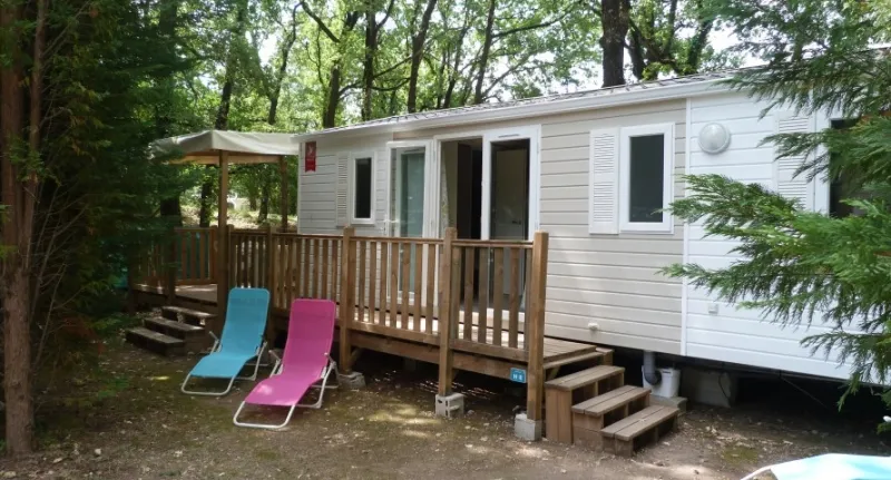 Mietunterkunft - Mobilheim Resort Clim Tv - 3 Schlafzimmer 34M² - Clico Chic - Camping L'Orée d'Azur