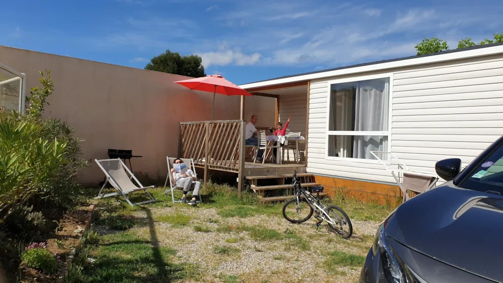 Mobile-home Loggia 30 m² with terrace (wifi + tv + air conditioning included)