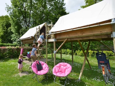 Tent Bivouac (on mezzanine with picnic table and electricity)
