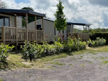 Mietunterkunft - Mobilheim Confort + - 2 Zimmer - Château des Tilleuls