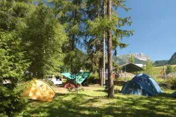 Stellplatz - (Zone 5) Small Stellplatz Zelt Mit Motorrad (Kein Pkw!) - Camping Catinaccio Rosengarten