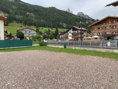 MOTORHOME STOP (NO MOBILHOMES - NO TENTS) MOTORHOMES ONLY