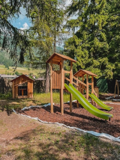 (Area 3) SUPERIOR Pitch drainage + water on summer + drain + Private bathroom (End Cleaning) — 7