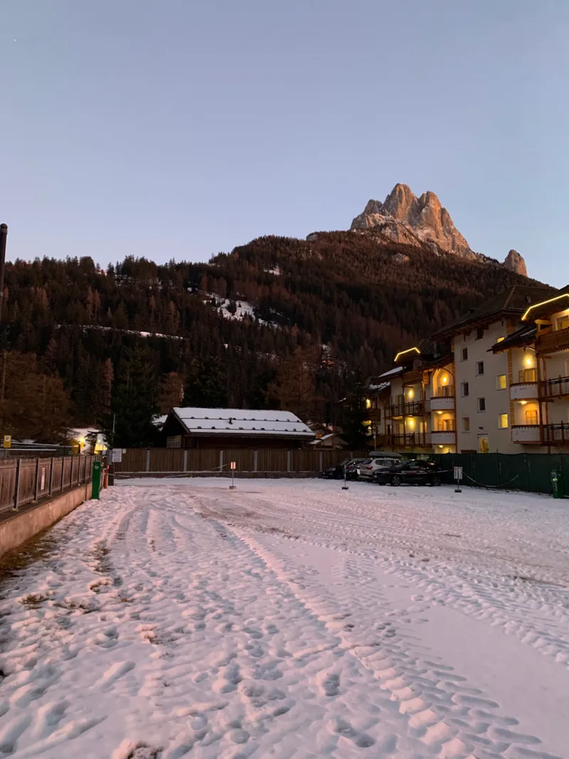 Camper Stop External Camper/Van !!! No Mobilehomes No Tents!!!