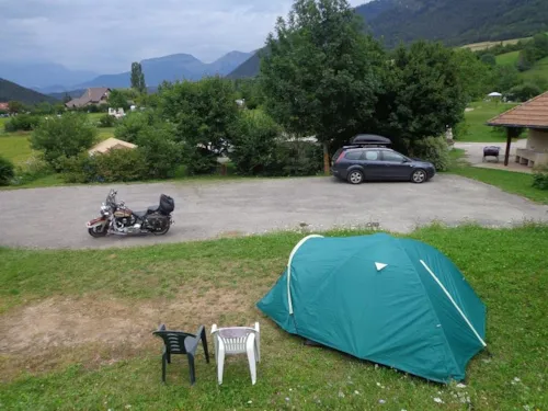 Emplacement - Emplacement Bivouac À Pied /  Vélo /Cheval - image n°4 - Camping Belle Roche