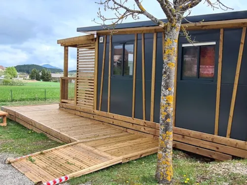 Accommodation - Chalet Horizon For People With Reduced Mobility - image n°2 - Camping Belle Roche