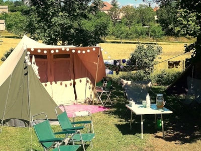 COMFORT Pitch- 10A electricity + car + tent or caravan or motor home — 10