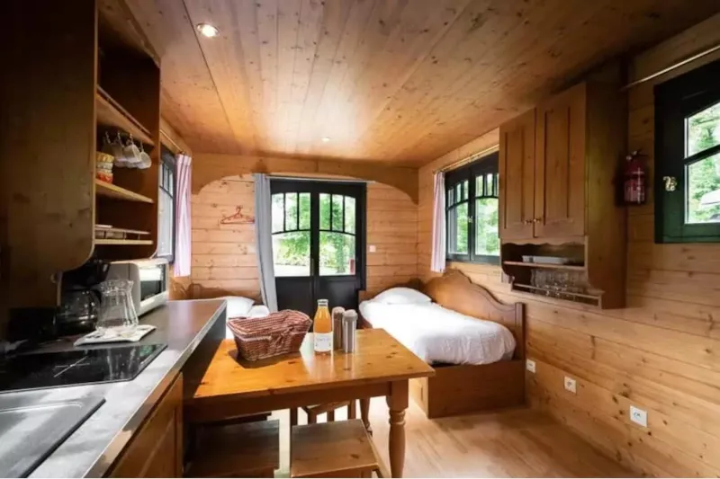 Roulotte-Gîte Premium