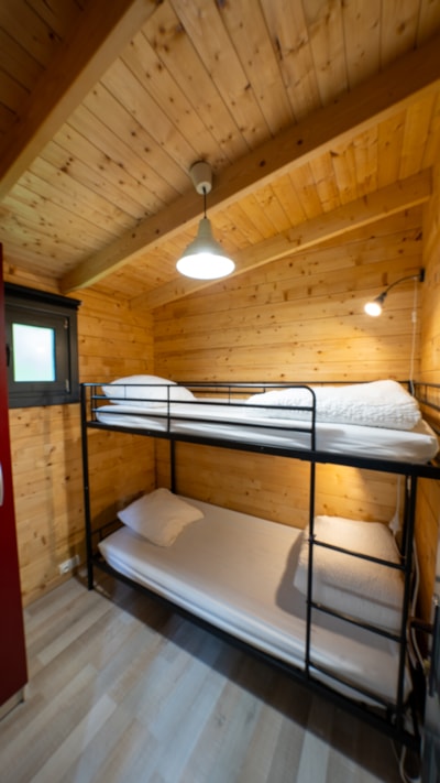 Gretel Hut — 5