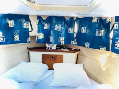 boat Saga 27