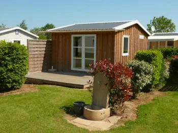 Mietunterkunft - Tithome Aventure 2 Zimmer Ohne Sanitäranlagen - Camping la Roseraie d'Omaha