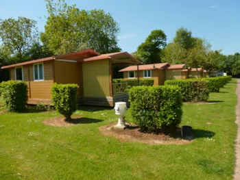Mietunterkunft - Chalet Country 2 Zimmer - Camping la Roseraie d'Omaha