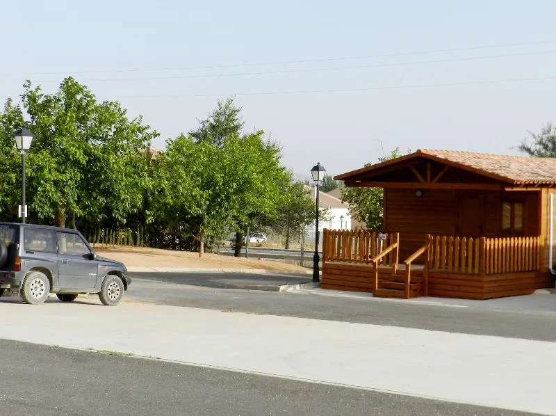 Location - Cabane En Bois - Camping La Sierrecilla