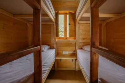 Wooden cabin — 6