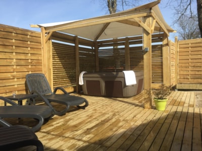 Mobile home N°14 Cocooning 3 bedrooms - spa — 1