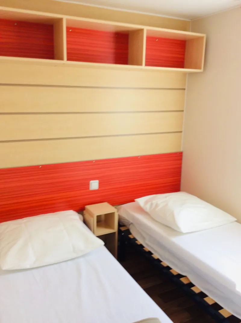 Mobilhome N° 10 - 2 Chambres - Terrasse