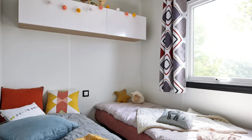 Accommodation - Mobilhome N°17 -Air Conditioning - 2 Bedrooms - Terrace - Camping de Contrexeville