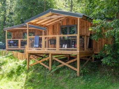 Lodge VIP Premium  34m² - 2 bedrooms + TV + sheets + towels + 11m² covered terrace — 1
