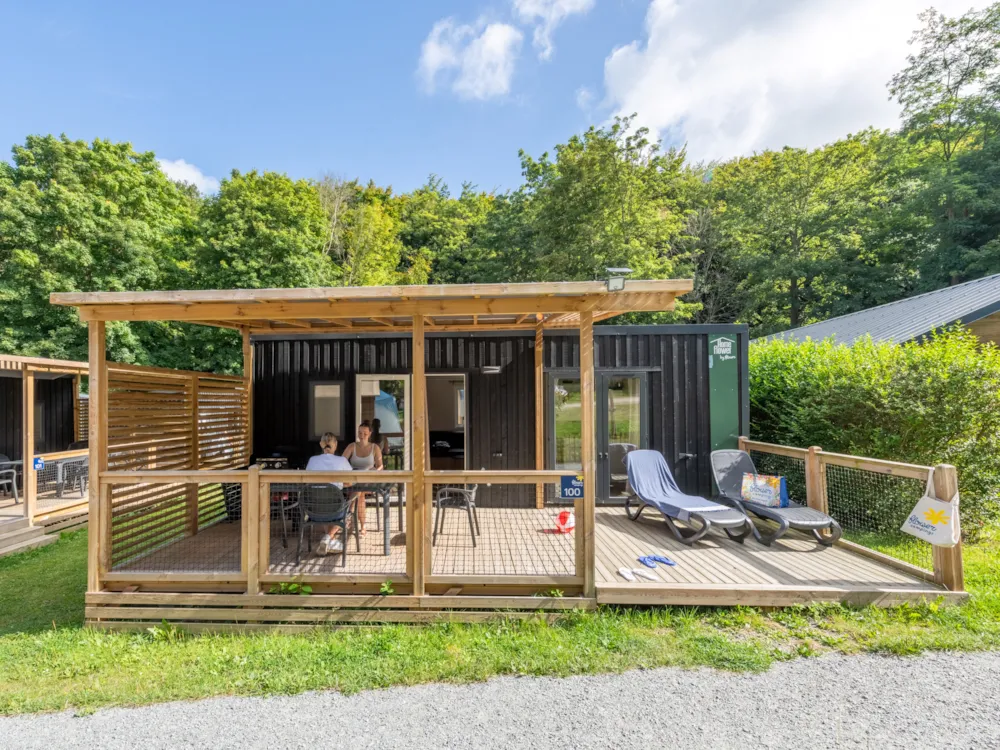 Mietunterkunft - Homeflower Premium 35M² (3 Schlafzimmer) + Klimaanlage + Halbüberdachte Terrasse + Tv + Bettwäsche - Flower Camping La Chênaie