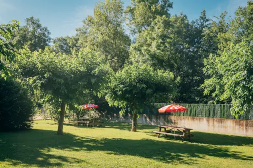 Kampeerplaats(en) - Standplaats Tent/Caravan - image n°2 - Camping Intercommunal Beaurepaire