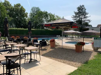 Camping Le Hameau des Champs - image n°2 - Camping Direct