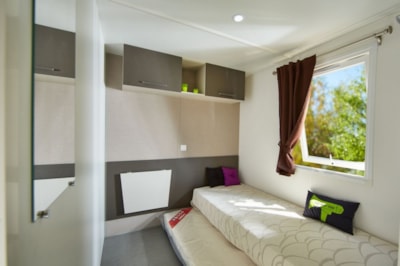 Mobil home Premium - 2 shower rooms - 2 toilets - 3 bedrooms - covered terrace- 40 M2 — 4