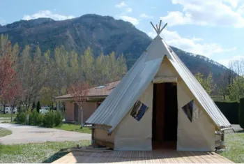Mietunterkunft - Tipi - Camping Les Foulons