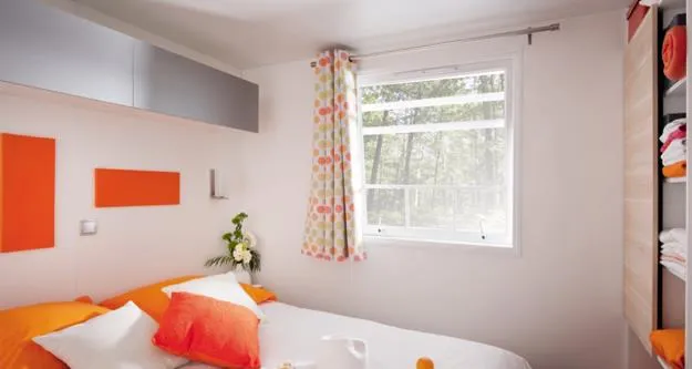 Mobil-Home Confort + 18M² (1 Chambre) - Climatisé