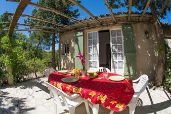 Petite Maison Confort + 40M2 (1Chambre) - Climatisé