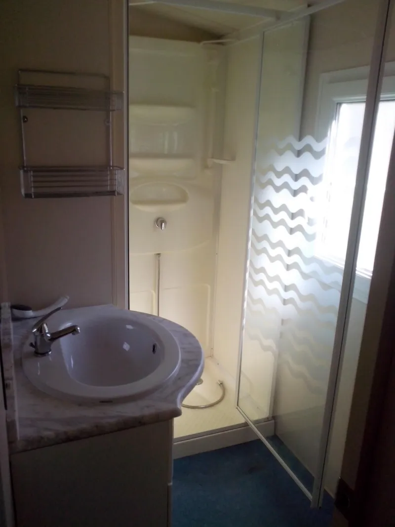 Mobil-Home Climatisé + Tv Modèle Pour 8 Personnes