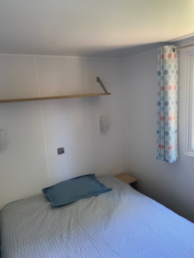 Air-conditioned mobile home + Tv model — 4
