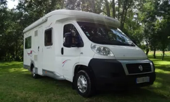 Stellplatz - Stellplatz - - Ohne Sanitäranlagen - Camping La Berge Fleurie