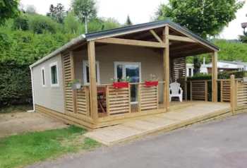 Mietunterkunft - Chalet Clochettes Barrierefrei 35M² + Überdachte Terrasse 15M² - 2 Zimmer - Tv - Geschirrspüler - Camping Le Panoramique 