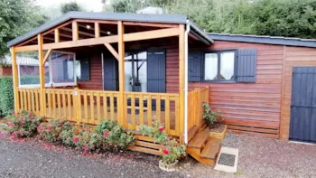 Mietunterkunft - Chalet Montagne: Die Hütte 37M² + Terrasse 17M² - 2 Schlafräume - Tv - Perilica Suđa - Camping Le Panoramique 
