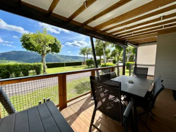 Mietunterkunft - Chalet Odette 35 M² + Überdachte Terrasse 20 M² - 2 Zimmer -2 Duschen - Tv - Geschirrspüler - Camping Le Panoramique 