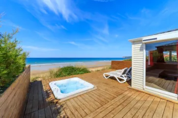 Mietunterkunft - Mobilheim Confort Plus 3 Zimmer Mit Meerblick Und Eigenem Whirlpool - Camping Le Ranch