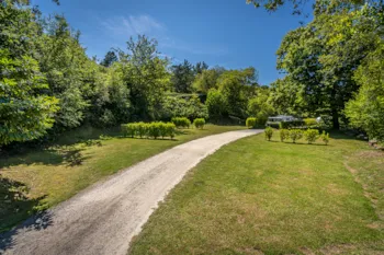 Emplacement - Grand Emplacement Avec Électricité - Camping Locronan